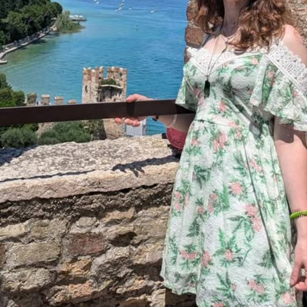 Disney Princess Juniors'‎ Floral Lace Cold-Shoulder Dress